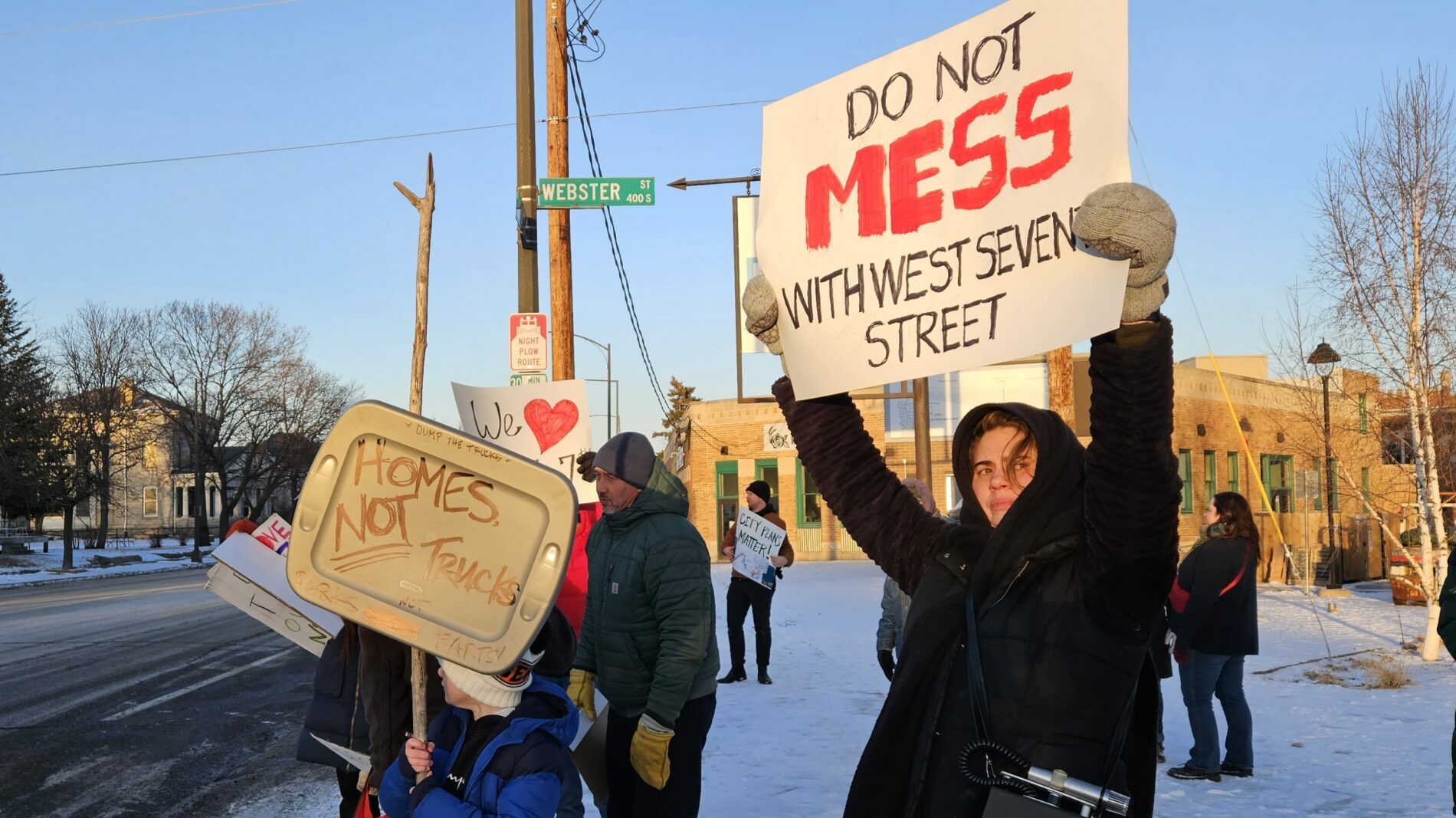 Neighbors Continue Fight Against Garbage Depot Despite Losses at City