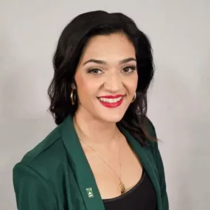 Maria Isa Pérez-Vega, the current State Representative for Senate District 65B, also announced her run for the District 5 seat.