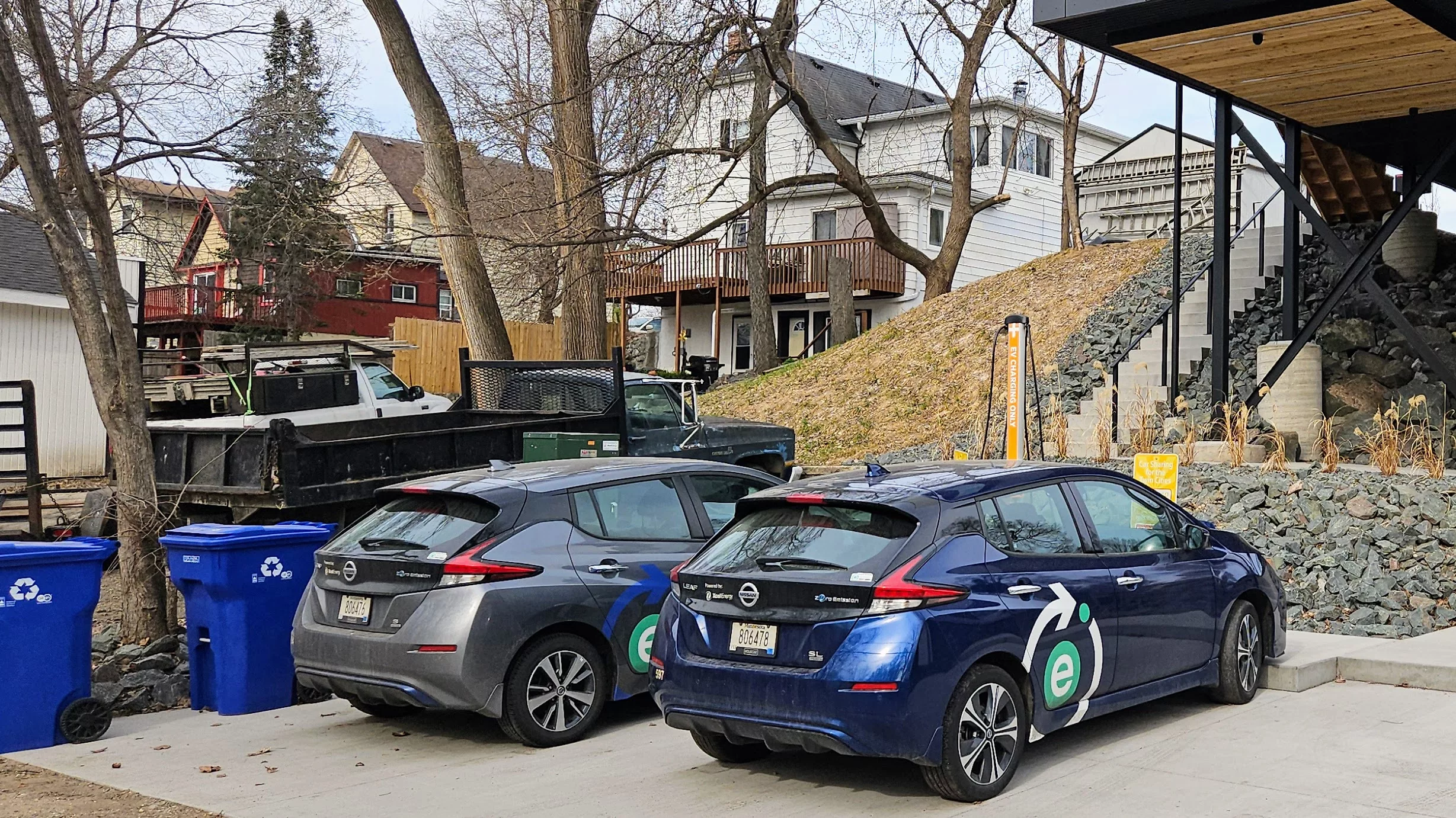HOURCAR Opens New Electric Carshare Hub In West 7th Neighborhood