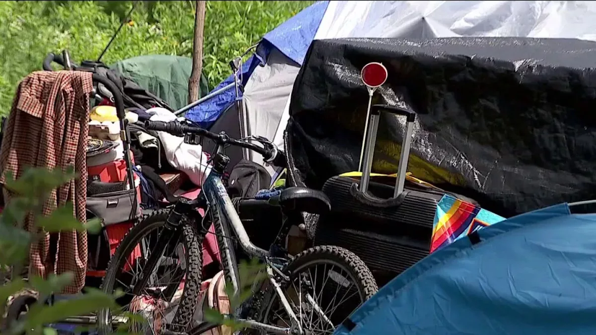 St. Paul Plans Phased Closures Of Homeless Encampments
